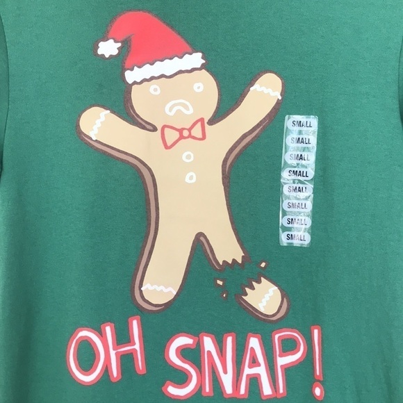 Oh Snap Short Sleeve Crewneck Christmas Gingerbread Man Graphic T-Shirt - Picture 2 of 6